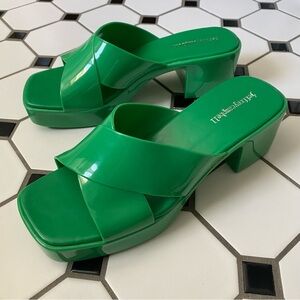 JEFFREY CAMPBELL NWOT Bubblegum Square toe platform jelly sandal size 10 (41)